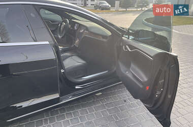 Ліфтбек Tesla Model S 2019 в 