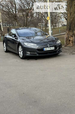 Tesla Model S 2015 Tesla Model S 2015