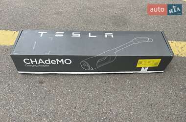 Лифтбек Tesla Model S 2018 в Киеве