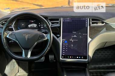 Лифтбек Tesla Model S 2014 в Киеве