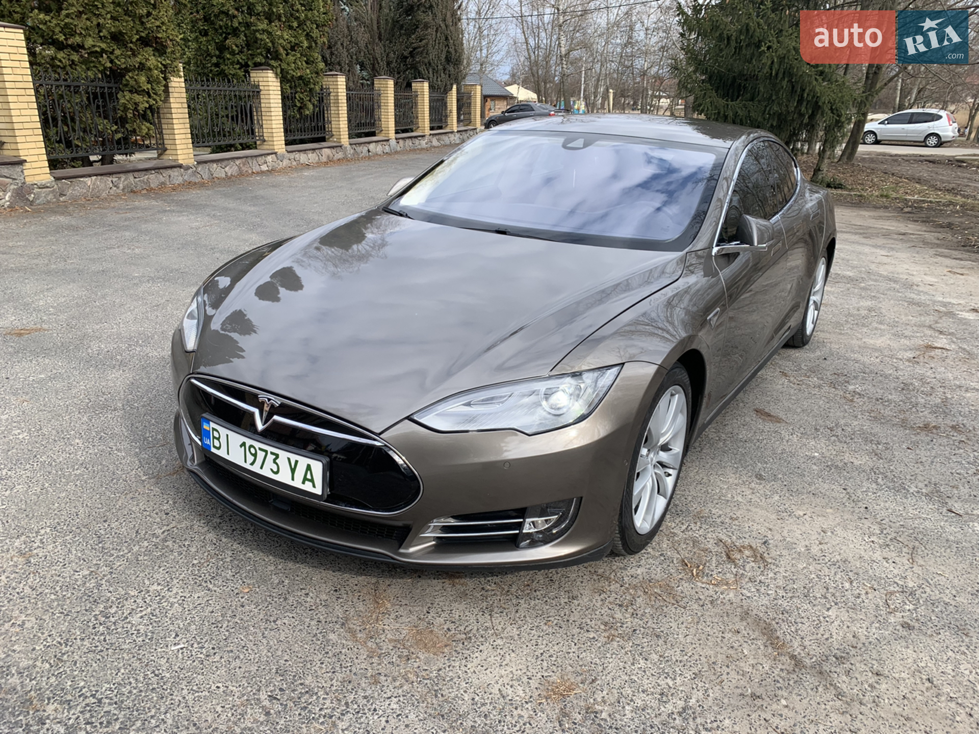 2015 Tesla Model S - мініатюра 3