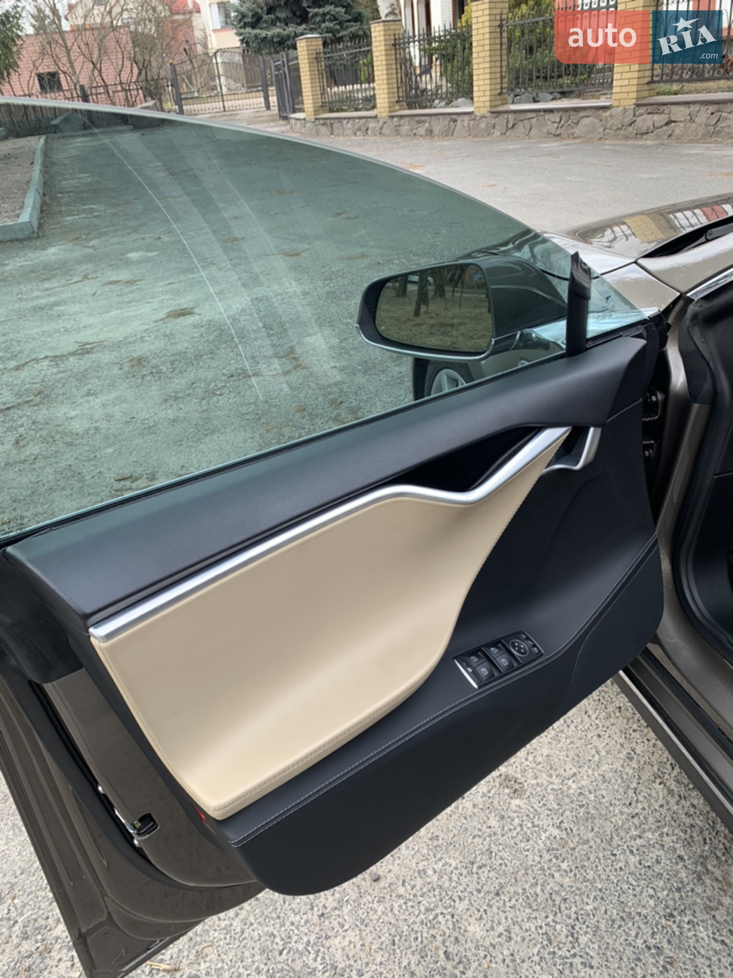 2015 Tesla Model S - мініатюра 21