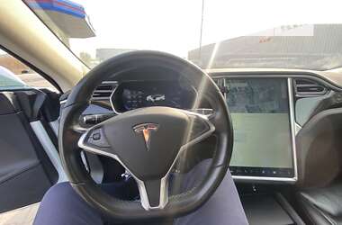 Лифтбек Tesla Model S 2014 в Луцке