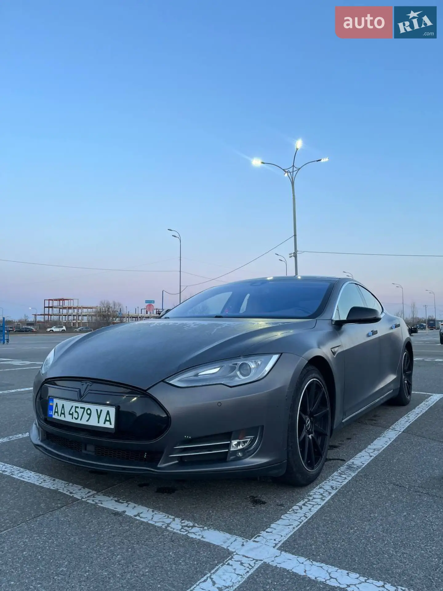 2015 Tesla Model S - мініатюра 14