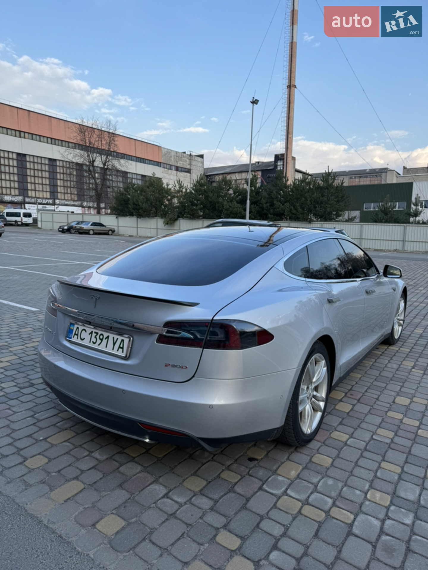 2015 Tesla Model S - мініатюра 5