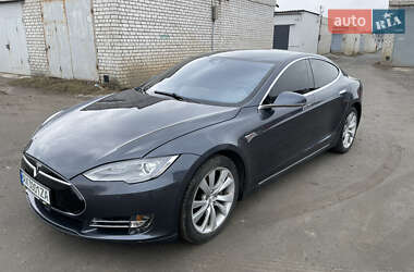 Лифтбек Tesla Model S 2014 в Харькове