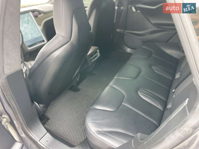 Лифтбек Tesla Model S 2014 в Харькове