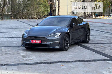 Лифтбек Tesla Model S 2023 в Львове