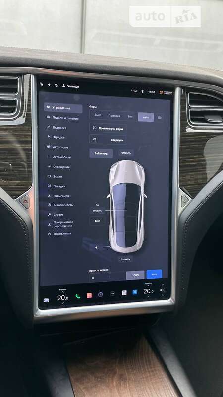 Лифтбек Tesla Model S 2016 в Хусте