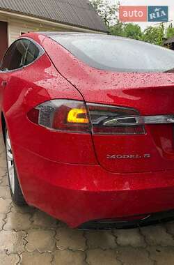 Лифтбек Tesla Model S 2017 в Любомле
