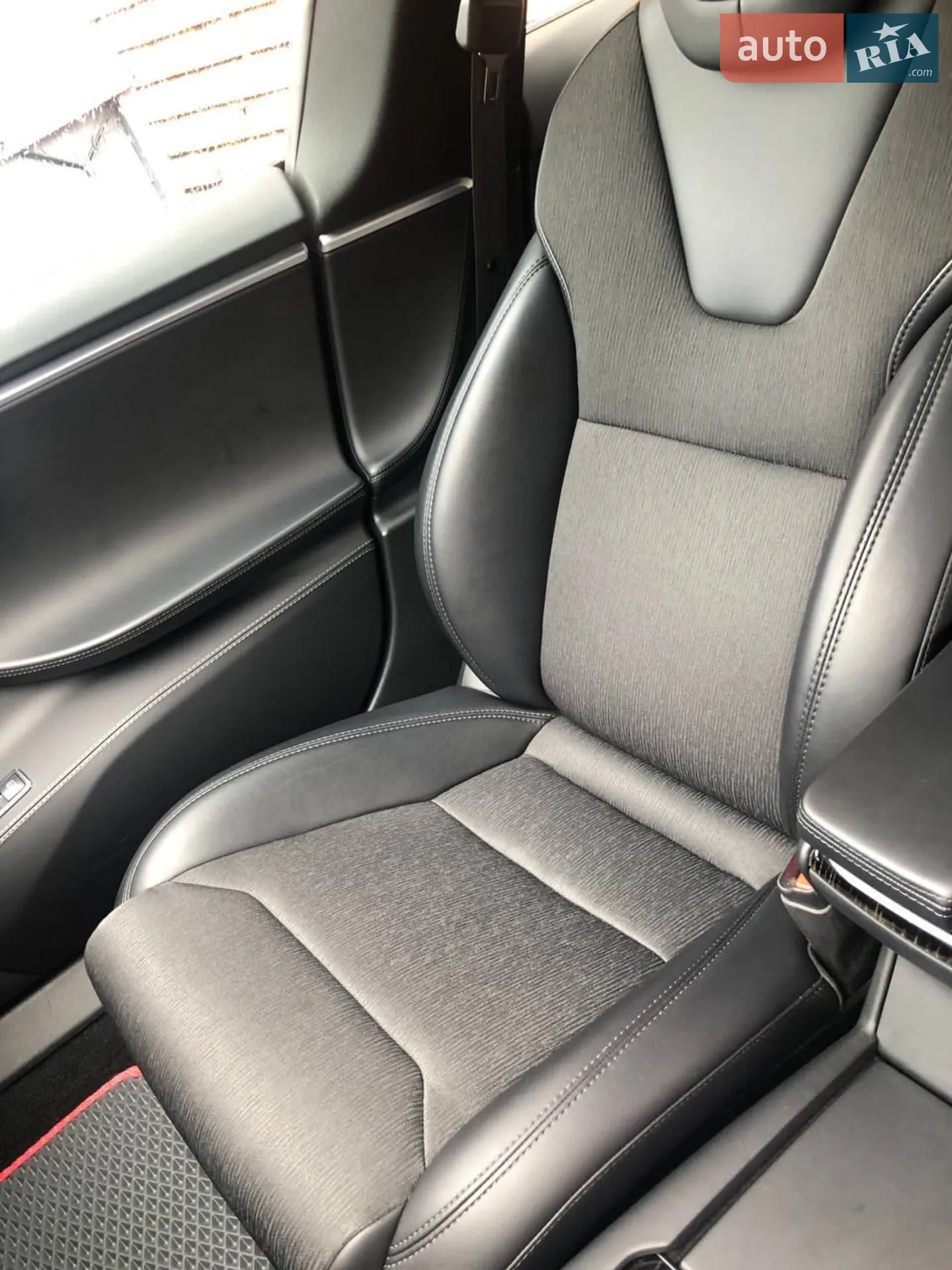 2017 Tesla Model S - мініатюра 32