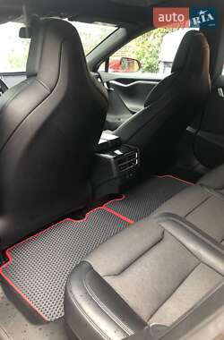 Лифтбек Tesla Model S 2017 в Любомле