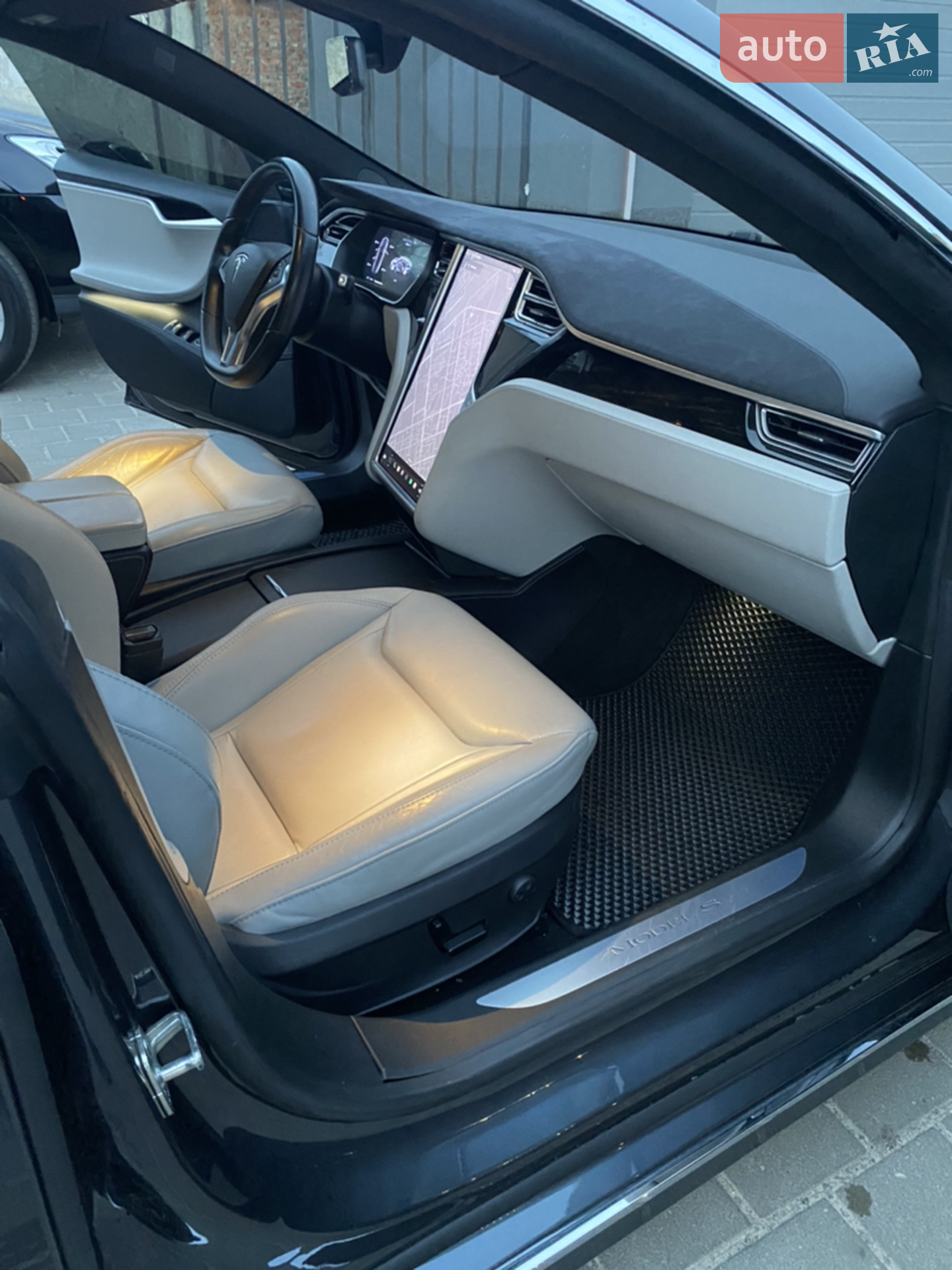 2016 Tesla Model S - мініатюра 18