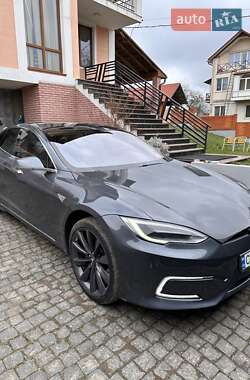 Tesla Model S 2013