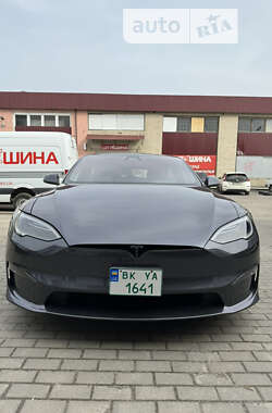 Лифтбек Tesla Model S 2021 в Ровно