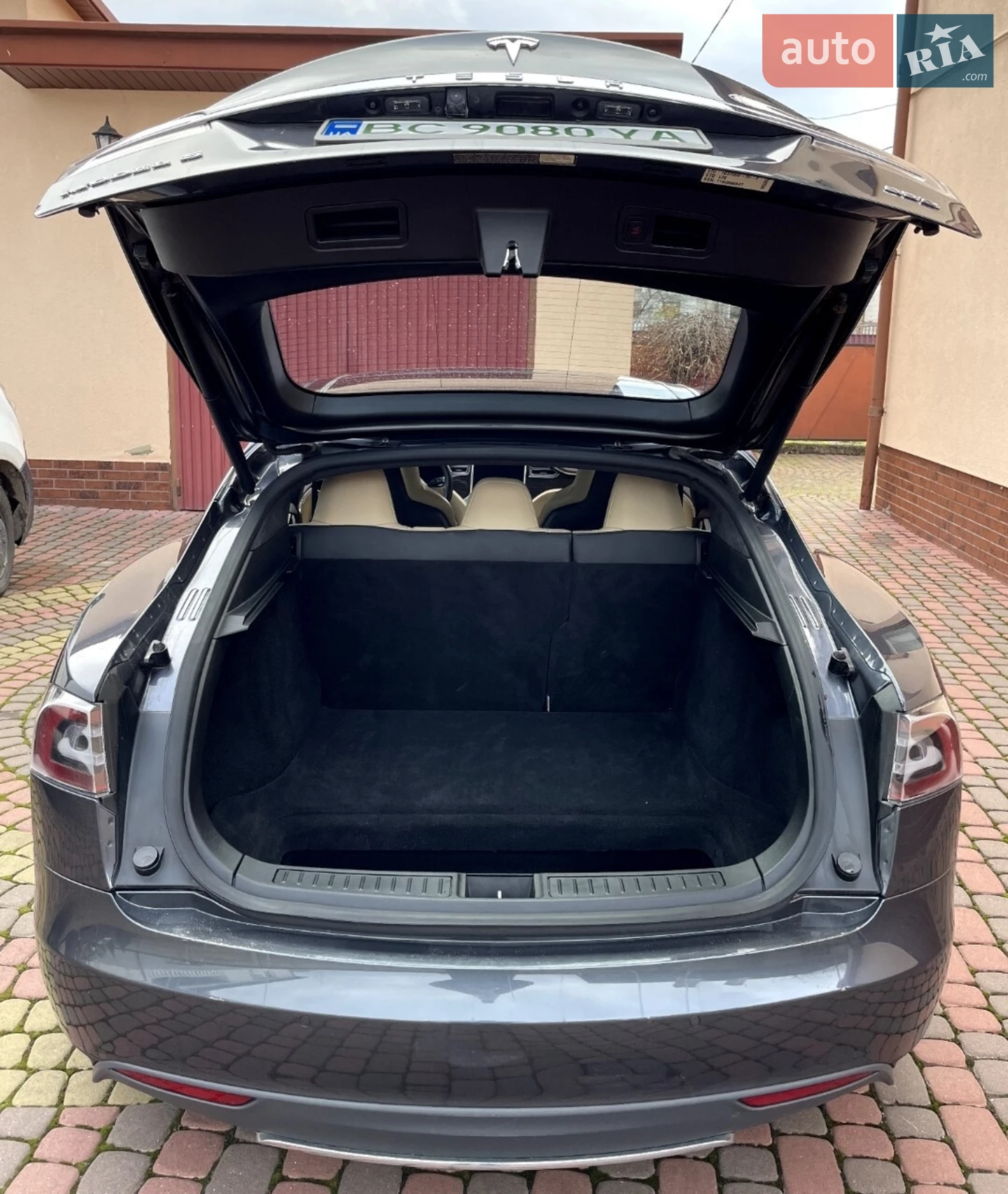 2015 Tesla Model S - мініатюра 11