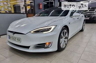 Лифтбек Tesla Model S 2020 в Одессе