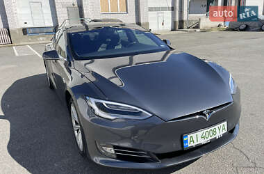Лифтбек Tesla Model S 2018 в Буче