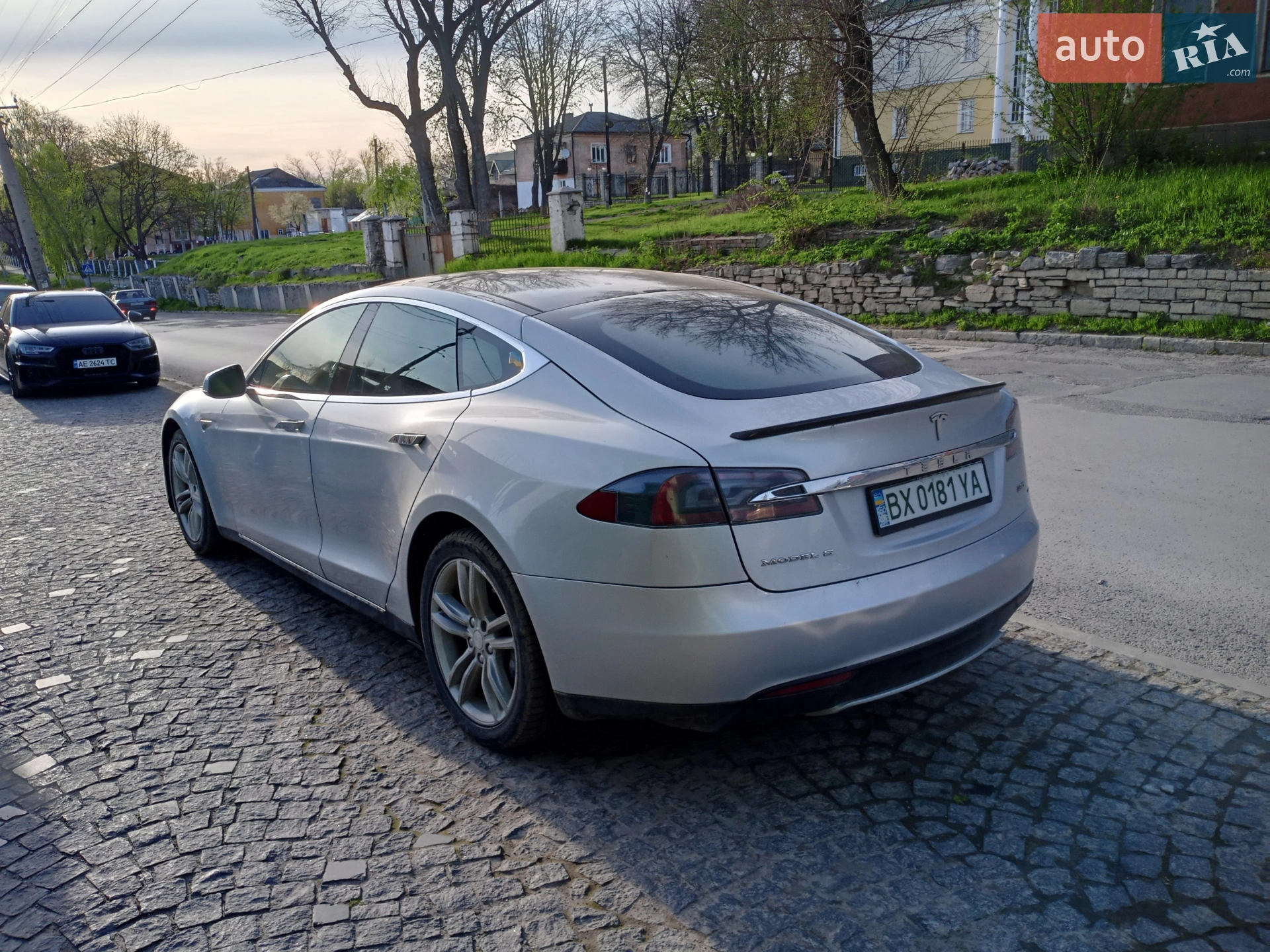 2013 Tesla Model S - мініатюра 5
