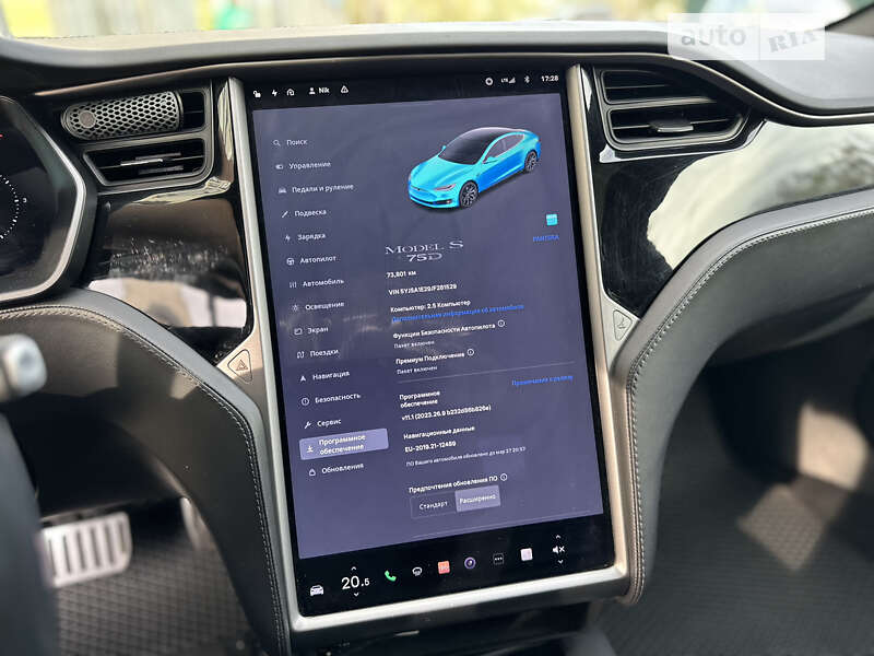 Ліфтбек Tesla Model S 2018 в Львові