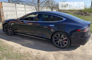 Ліфтбек Tesla Model S 2014 в Харкові