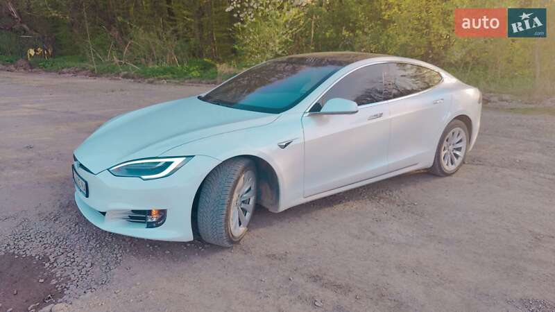 Лифтбек Tesla Model S 2016 в Чорткове фото 7 Лифтбек Tesla Model S 2016 в Чорткове