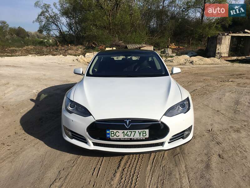 Лифтбек Tesla Model S 2014 в Перемышлянах фото 7 Лифтбек Tesla Model S 2014 в Перемышлянах