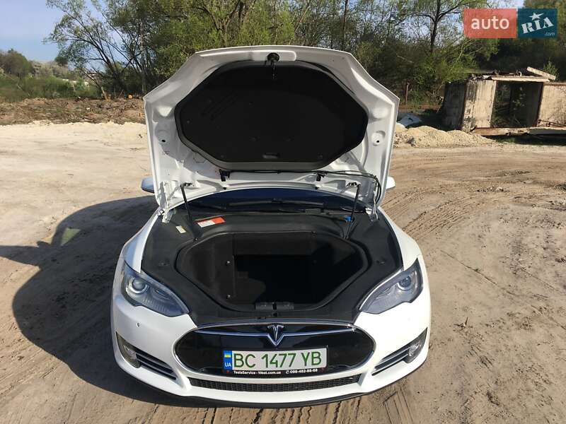 Лифтбек Tesla Model S 2014 в Перемышлянах фото 9 Лифтбек Tesla Model S 2014 в Перемышлянах