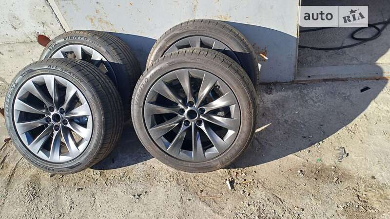 Ліфтбек Tesla Model S 2020 в Києві фото 8 Ліфтбек Tesla Model S 2020 в Києві