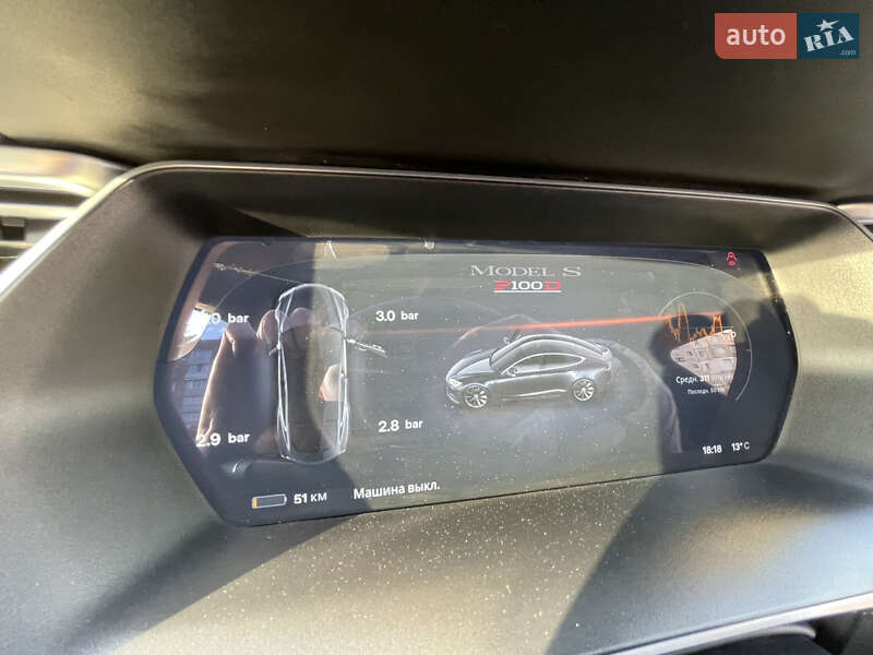 Лифтбек Tesla Model S 2017 в Хмельницком фото 30 Лифтбек Tesla Model S 2017 в Хмельницком