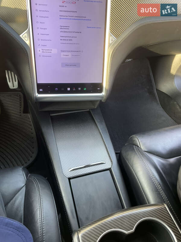 Лифтбек Tesla Model S 2017 в Хмельницком фото 32 Лифтбек Tesla Model S 2017 в Хмельницком
