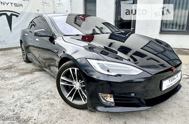 Tesla Model S 2017