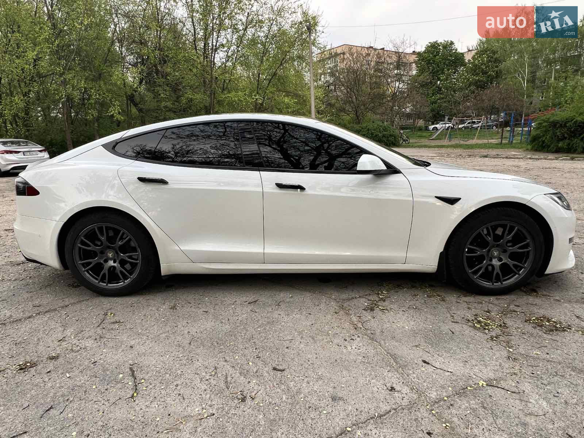 2022 Tesla Model S - мініатюра 6