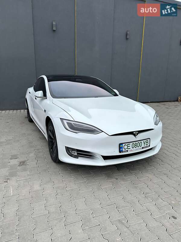 Tesla Model S 2017