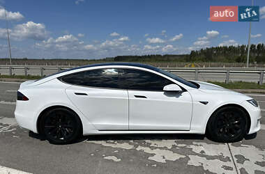 Лифтбек Tesla Model S 2017 в Житомире
