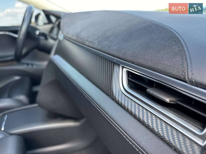 Лифтбек Tesla Model S 2017 в Житомире фото 20 Лифтбек Tesla Model S 2017 в Житомире
