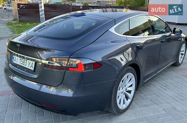 Лифтбек Tesla Model S 2017 в 