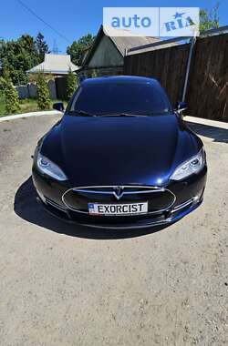 Ліфтбек Tesla Model S 2013 в Харкові