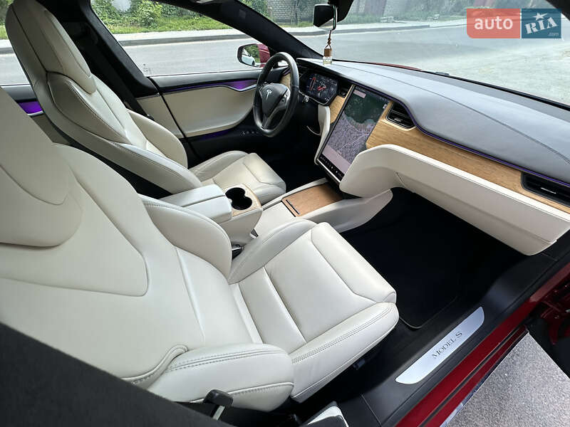 Ліфтбек Tesla Model S 2019 в Миколаєві фото 21 Ліфтбек Tesla Model S 2019 в Миколаєві