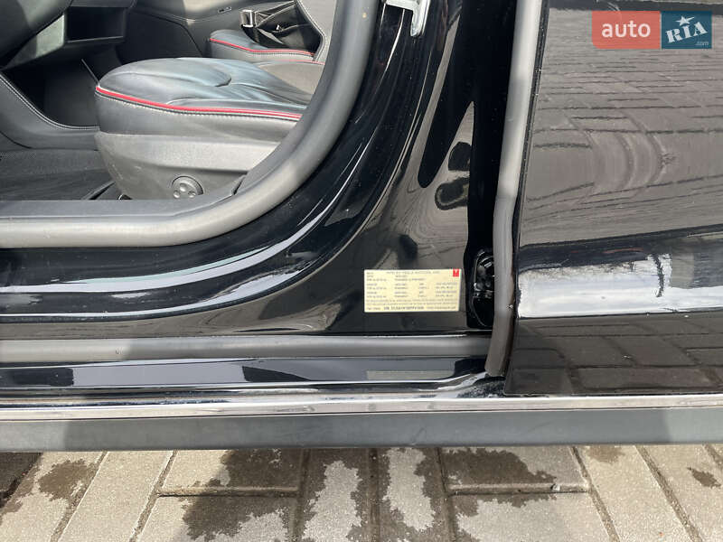 Лифтбек Tesla Model S 2014 в Харькове