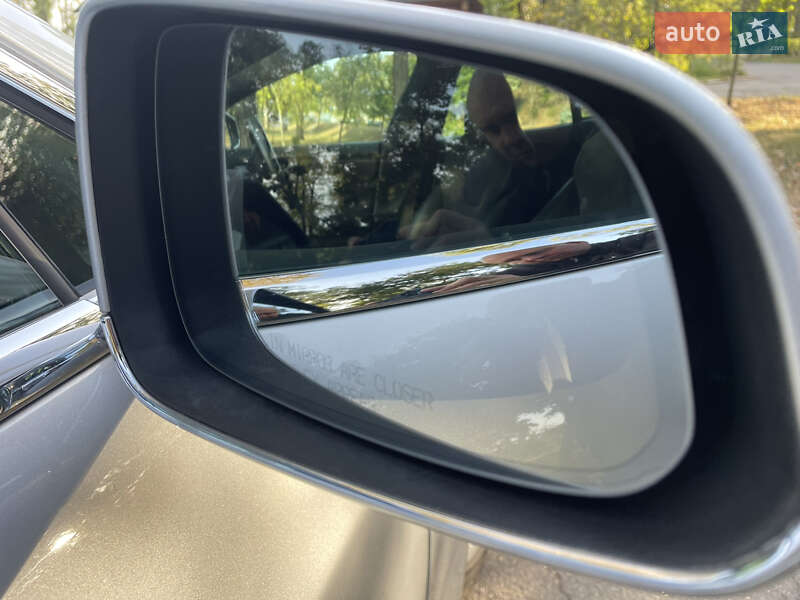 Ліфтбек Tesla Model S 2018 в Василькові