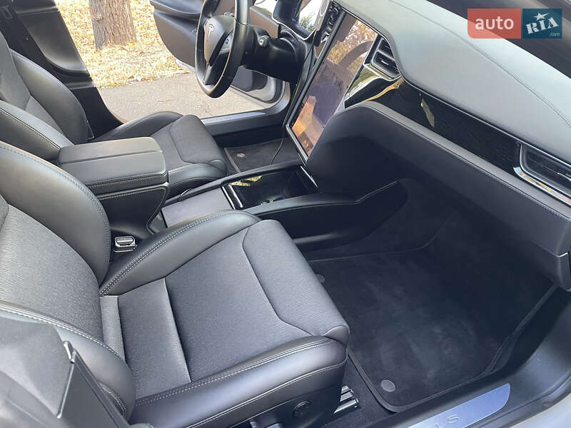 Ліфтбек Tesla Model S 2018 в Василькові