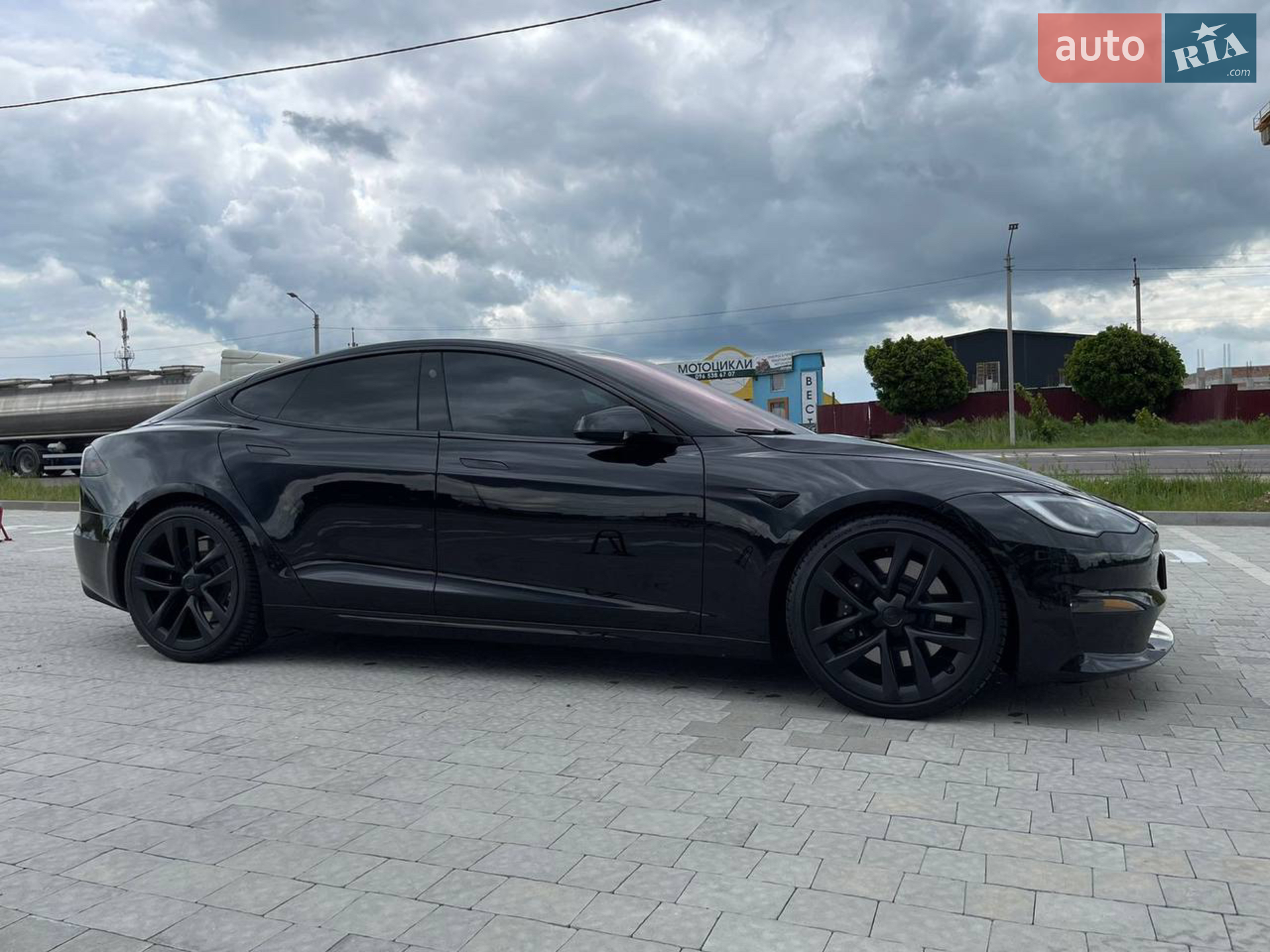 2022 Tesla Model S - мініатюра 4