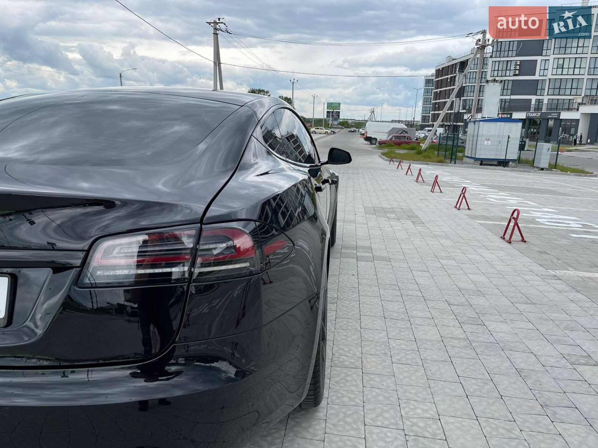 2022 Tesla Model S - мініатюра 15