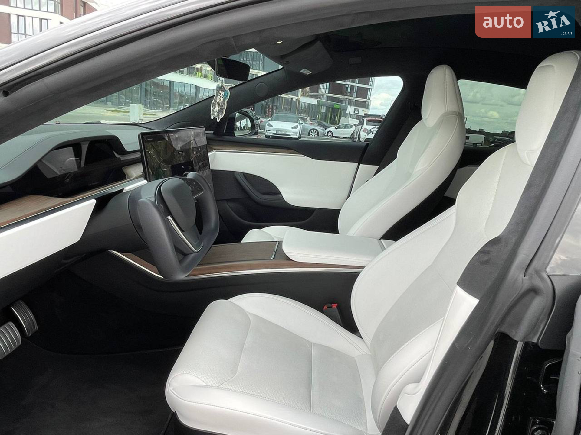 2022 Tesla Model S - мініатюра 18