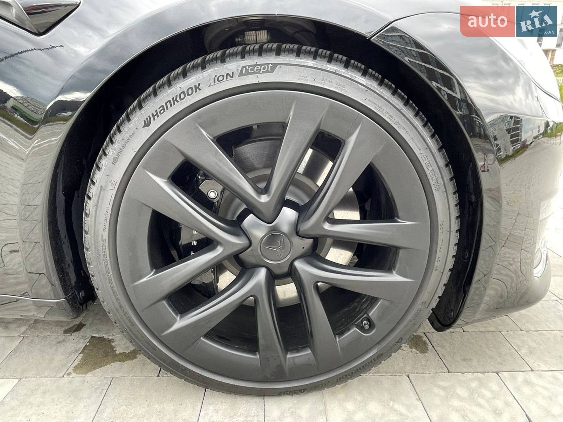 2022 Tesla Model S - мініатюра 17