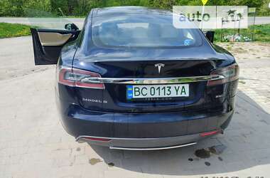 Ліфтбек Tesla Model S 2015 в Чемерівцях