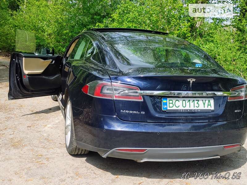 Ліфтбек Tesla Model S 2015 в Чемерівцях фото 8 Ліфтбек Tesla Model S 2015 в Чемерівцях