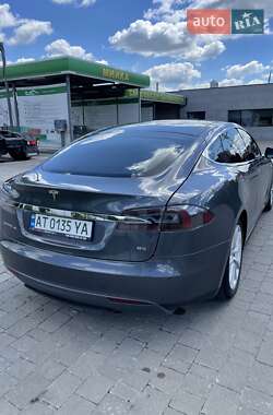 Лифтбек Tesla Model S 2014 в 