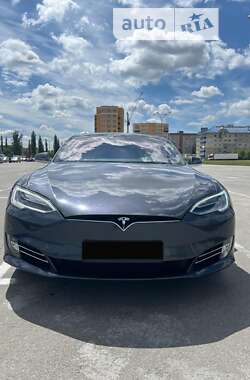 Ліфтбек Tesla Model S 2020 в Хмельницькому